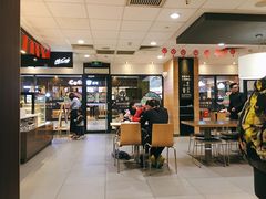 大堂-麦当劳(世界城广场店)