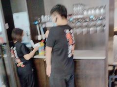 -煲王粤菜餐厅(中侨中心店)