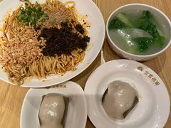 菌香蔬菜汤-贰拾捌味·宜宾燃面(春熙路旗舰店)