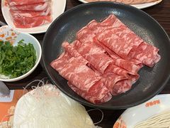 -呷哺呷哺(世贸.工三店)