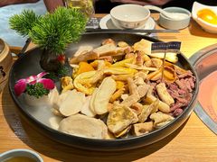 -一朵菌·野生菌探索家火锅(南亚店)