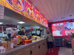 -柳大厨螺蛳粉(人民路总店)