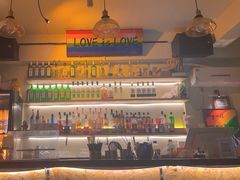 -Mx.cocktail bar