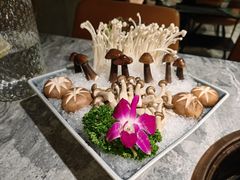 -大头椰·海南椰子鸡火锅(思明万象城店)