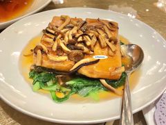 三菇扒菠菜豆腐-御宝轩(益丰·外滩源店)