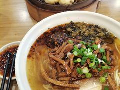 -佬钱湾仔(衣裳街店)