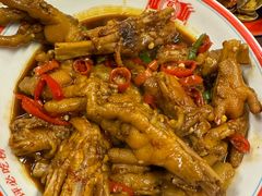 -堂瓦里·33年传统赣菜(第一街区店)