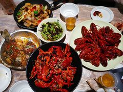 -巴厘龙虾·榜首油焖大虾(音乐学院·沿江酒馆店)