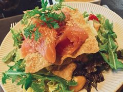 夏威夷三文鱼盛宴色拉-上海苏宁宝丽嘉酒店·Cafe Bellagio西餐厅