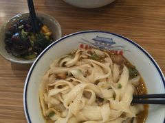 招牌猪肉面-顺溜·手工刀削面·黑金店(铜锣湾店)