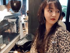 -Metal hands·铁手咖啡