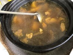 -余家庄肥肠鱼地方汤锅(银杏大道店)