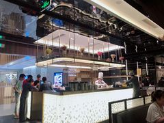 -捞王锅物料理(上海世茂广场店)