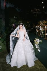 -南京宝娜嫁衣婚纱礼服馆(中央路店)
