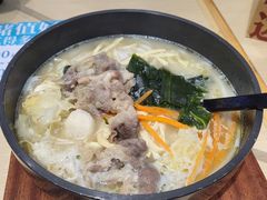 -灵芝妹子海鲜米线(凯德和平广场店)