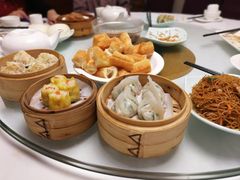 招牌香茜饺-惠爱餐厅
