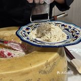 魔都都市丽人的精致一天，从这家宝藏的西班牙餐厅开启