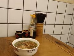 -矮子粉店1985·长沙米粉(湘春路店)