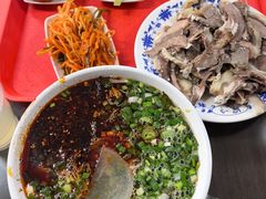 -吾穆勒蓬灰牛肉面·清真(北滨河中路店)