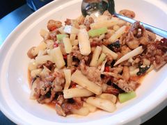 紫苏香辣牛蛙-凤凰湘语·湘粤鲜融(浦东旗舰店)