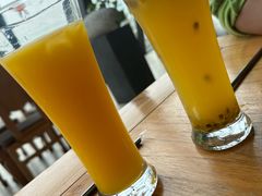 -四月吧餐厅(正阳步行街店)