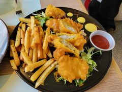 炸龙利鱼薯条-幸薈飯堂