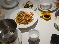 -小鱼小牛·鱼牛干锅·脆鱼火锅(世欧广场店)