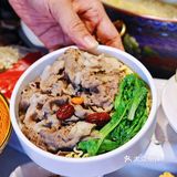 终于在三里屯吃到正宗地道内蒙古火锅店了！