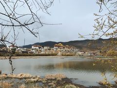 -噶丹松赞林寺