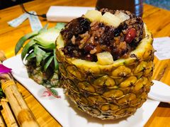 -老滇山寨•云南特色菜•地方菜•民族风情歌舞表演(金碧店)