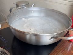 -正能量脆肉鲩火锅