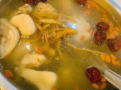 雞仔豬肚鱉湯-县爷土鸡屋