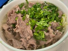 -犇逸·乐山跷脚牛肉·四川现炒(览海店)