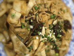 -壹阁胡羊焖饼(特色小吃街店)