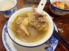 -威邵鸡煲(西华路总店)