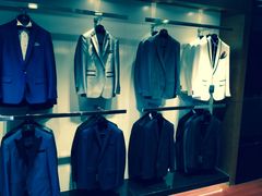 -宇翔服饰(双井桥东首城国际店)