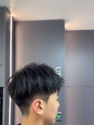 -阿三造型烫染•接发