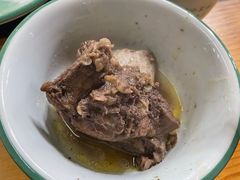 -银同牦牛肉火锅