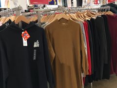 -优衣库(泉州中骏世界城店)