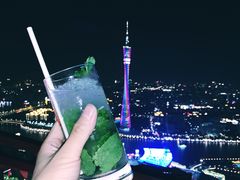 -广州柏悦酒店·悦吧·顶楼露天酒吧