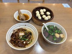 -佬钱湾仔(衣裳街店)