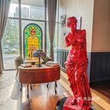 占地600平方，饭桌只有8张？