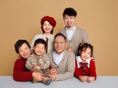 -iF摄影•全家福•证件照•形象照(南山店)