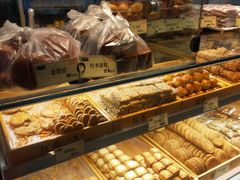-拢香糕点(万达店)