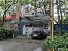 -证大·大拇指广场-地面停车场