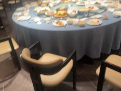 -凤凰园烤鸭店·唐山菜·传承花椒肉(老唐丰路店)