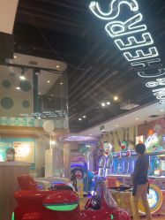 -卡通尼乐园(上海万象城店)