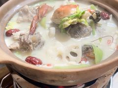 -聚汇三少·龙虾·中餐厅(莫邪路新天地店)