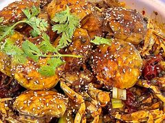 -肥肥虾庄·金牌油焖大虾(首义路店)