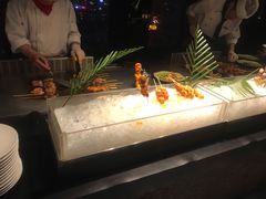 -唐拉雅秀酒店-西锦汇空中BBQ·思创餐厅
